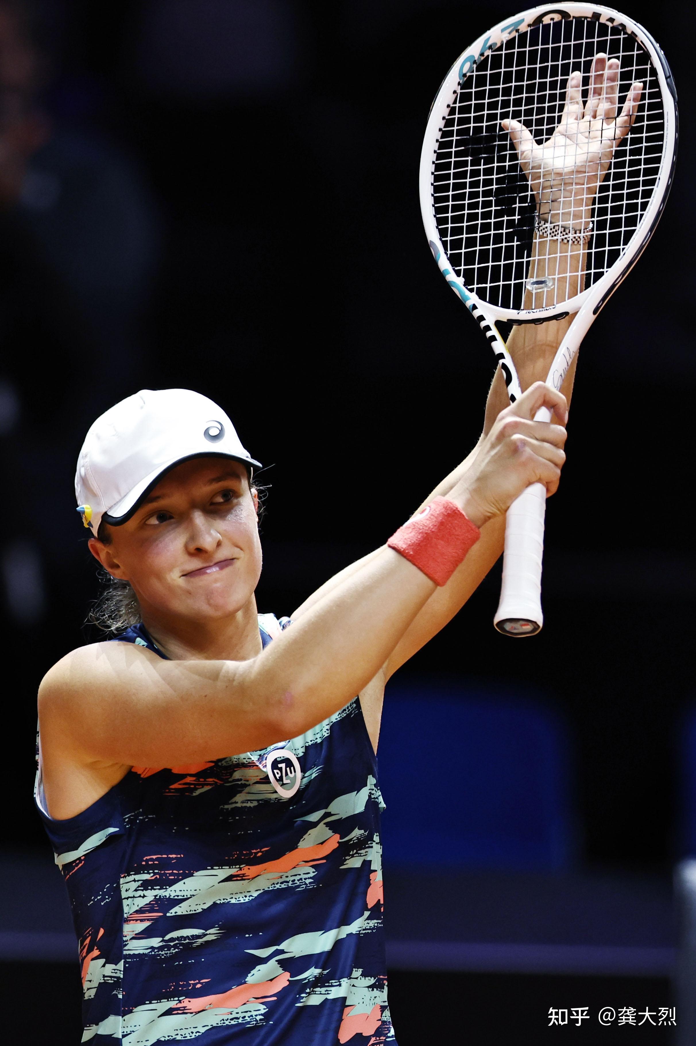 江南体育科维托娃连续三场比赛得分超过关键助攻斯图加特清晨临场应变，今晨迈阿密热火备战荷甲看傻球迷的简单介绍